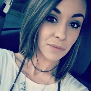 Meet your Posher, Melisa